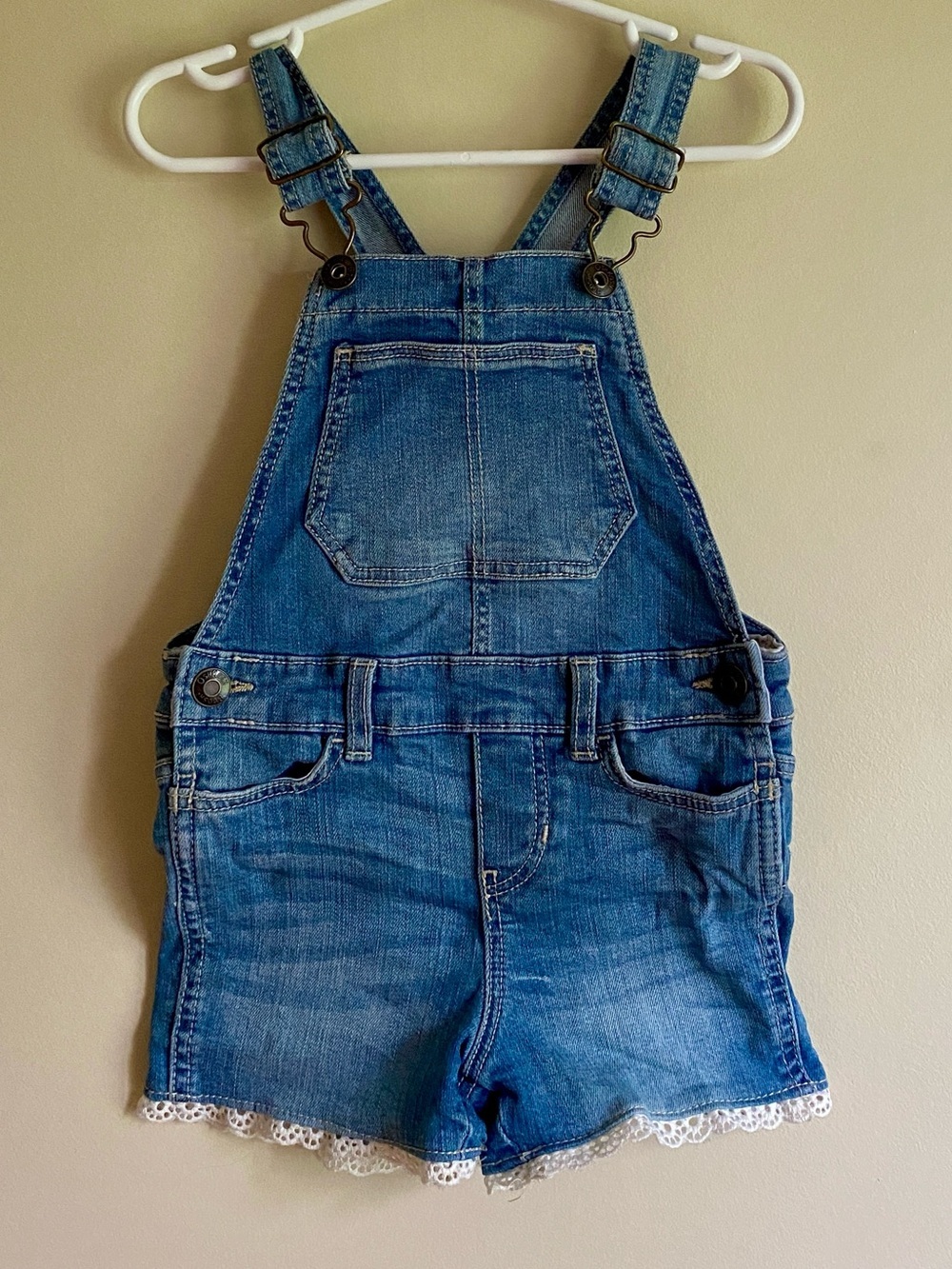 OshKosh B'gosh Blue Denim Short Overalls w/ Lace Trim Size 2T